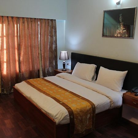 Mandala Hotel Leh Bagian luar foto