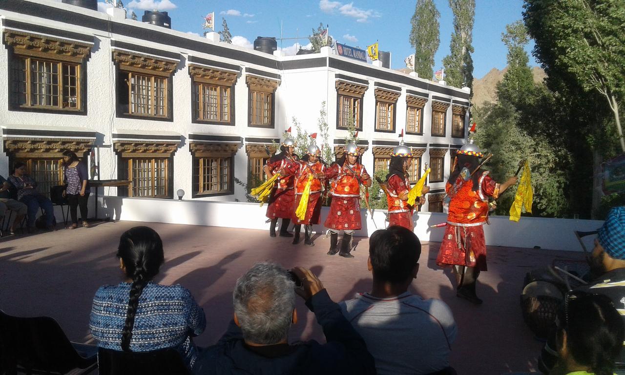 Mandala Hotel Leh Bagian luar foto