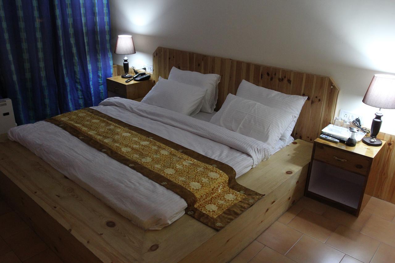 Mandala Hotel Leh Bagian luar foto